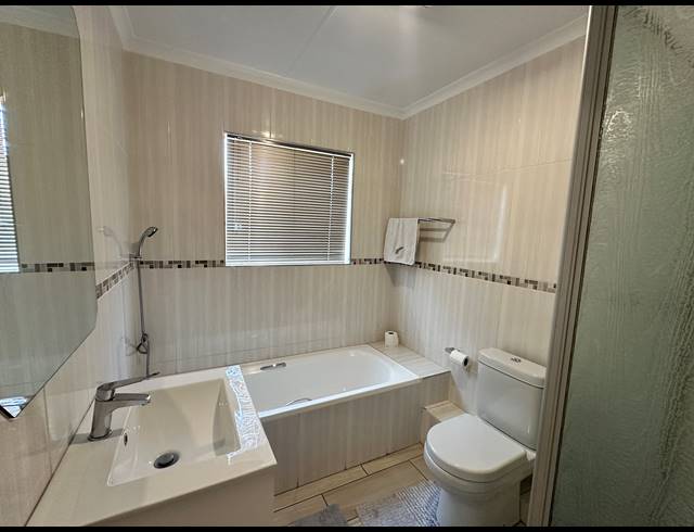 2 BEDROOM TOWNHOUSE FOR SALE IN LIEFDE EN VREDE